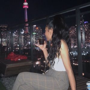 Meet your Posher, Megan